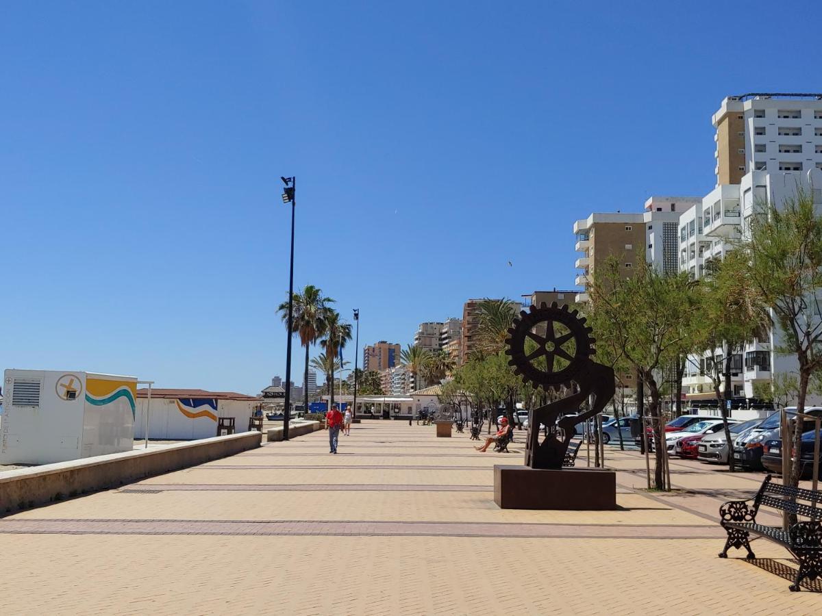 Apartamento 315 En Paseo Maritimo 96 Фуeнхирола Екстериор снимка