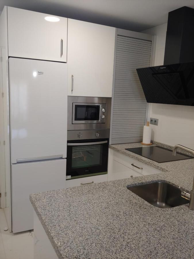 Apartamento 315 En Paseo Maritimo 96 Apartment Фуeнхирола Екстериор снимка